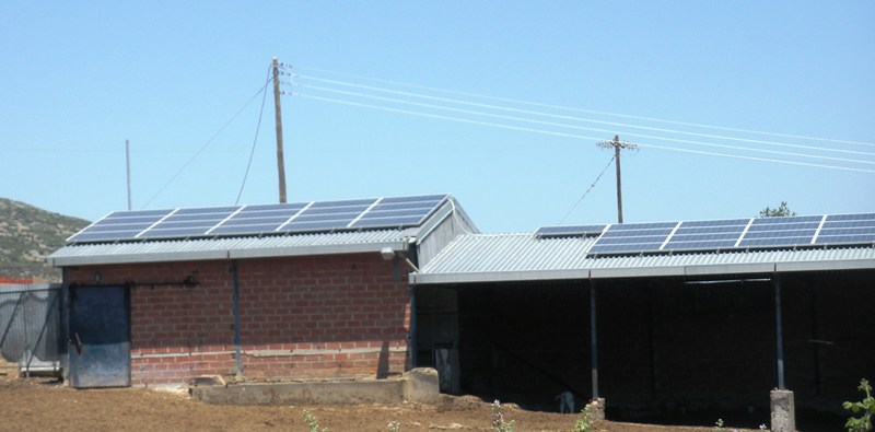 Φ/Β σε στέγη, ισχύος 10kW στην Αγναντερή Λάρισας Φ/Β σε στέγη, ισχύος 10kW στην Αγναντερή Λάρισας
